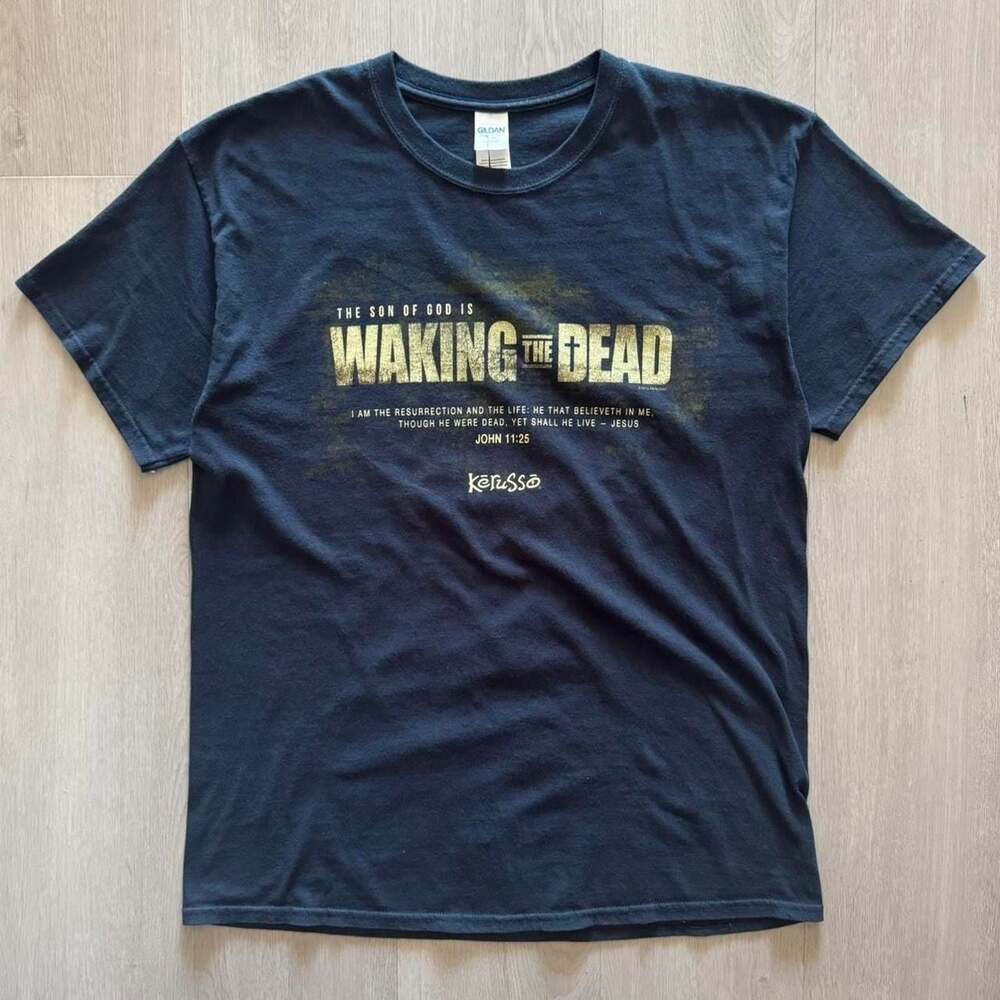 Kerusso Waking the Dead Christian Graphic T-Shirt Size L